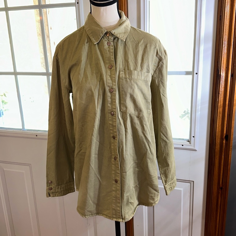 BNWT Cream Twill Snap Up Shirt
